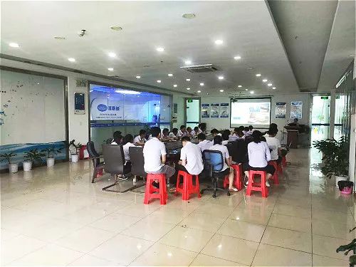 初心不改，砥礪前行丨漢斯頓年中總結會隆重召